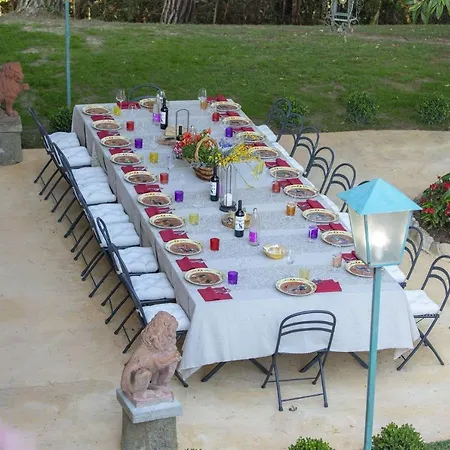 Villa Fattoria Poggioasciolo 20 *